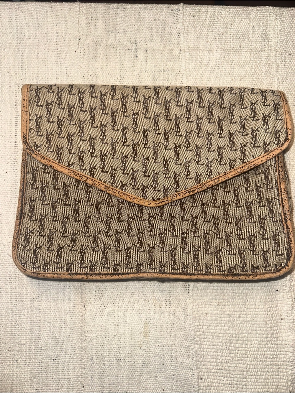 YSL Vintage Envelope Clutch in Beige Monogram